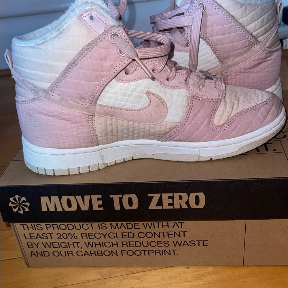 Women’s Pink and White Dunks - Picture 5 of 16